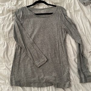 J Crew Medium Gray Painter Tee Size Large; Condition: excellent